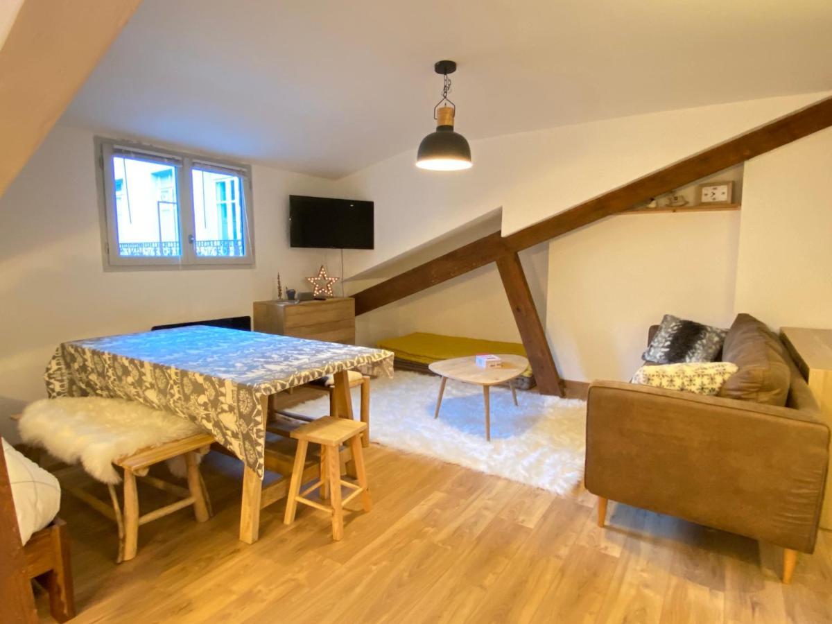 Joli Studio Renove Au Coeur De Каутерец Екстериор снимка